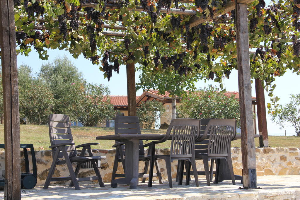 הוילה מנצ'יאנו Poggio Della Quercia חדר תמונה