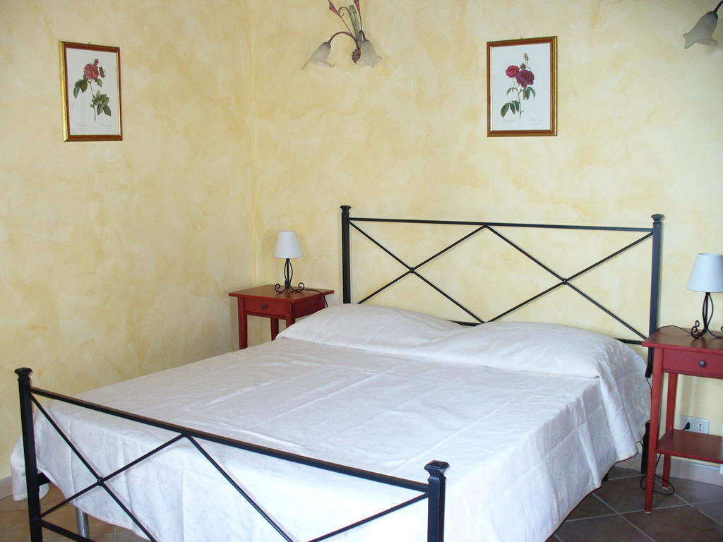 הוילה מנצ'יאנו Poggio Della Quercia חדר תמונה